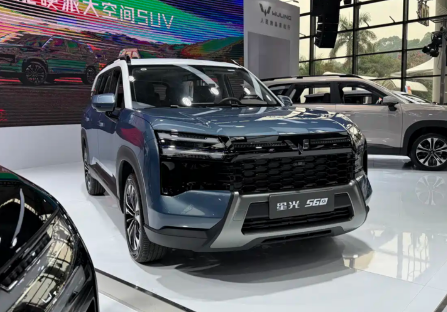 Wuling Xingguang 560 Resmi Meluncur, SUV 7 Penumpang Harga Rp140 Jutaan!