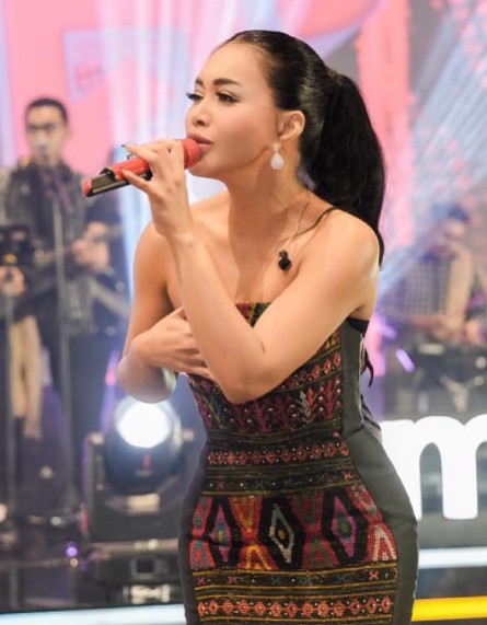 Denada Siap Menikah Lagi, Ini Kriteria Pendamping Hidup Impiannya