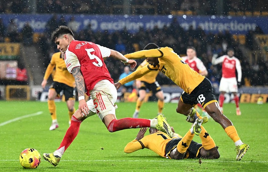 Ditahan Imbang Wolves, Arsenal Gagal Perlebar Jarak Klasemen