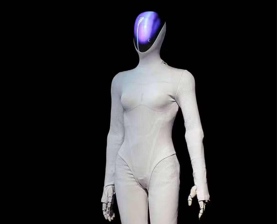 Robot Humanoid XPENG IRON Resmi Meluncur, Bentuknya Mirip Manusia Banget!