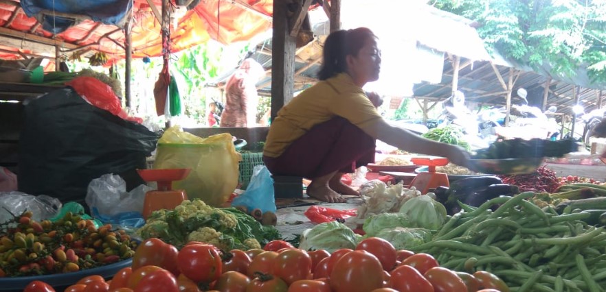 Cabai Tembus Rp100 Ribu di Pasar, Bumbu Dapur Lainnya Stabil