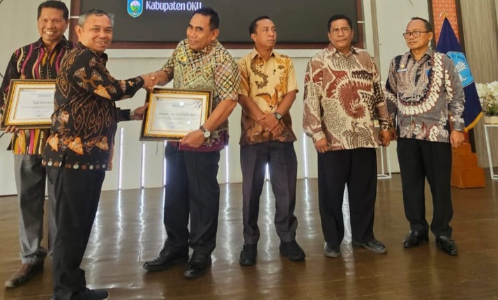 Disdikbud OKU Timur Sabet Tiga Penghargaan BPMP Sumsel