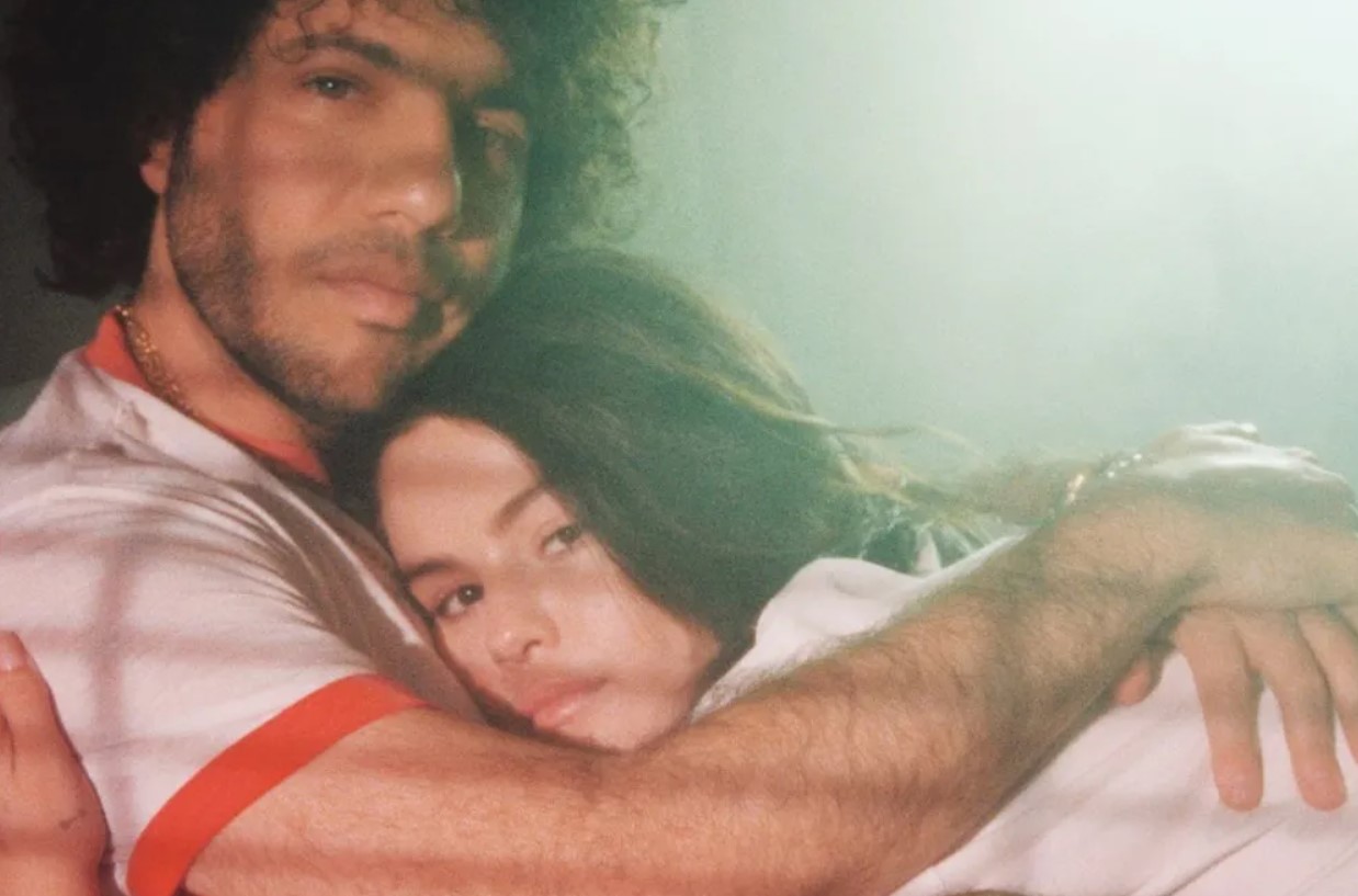 Selena Gomez dan Benny Blanco Bakal Rilis Album Bareng, I Said I Love You First