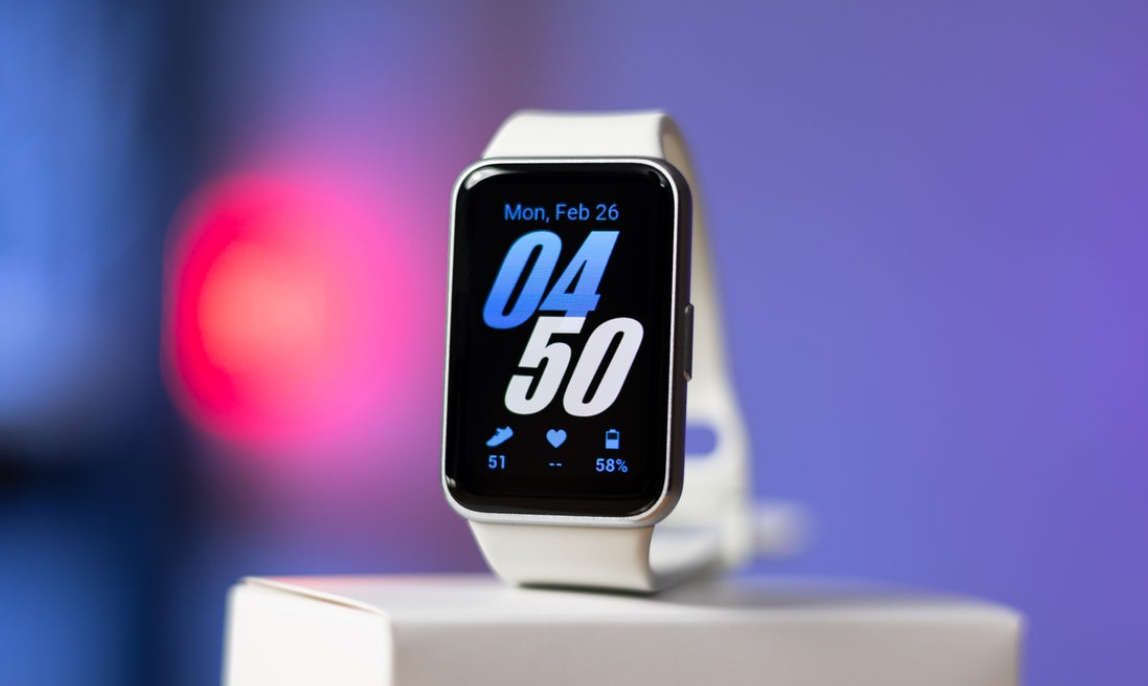 4 Smartwatch AMOLED dan GPS di Bawah Rp1 Juta yang Wajib Kamu Punya!