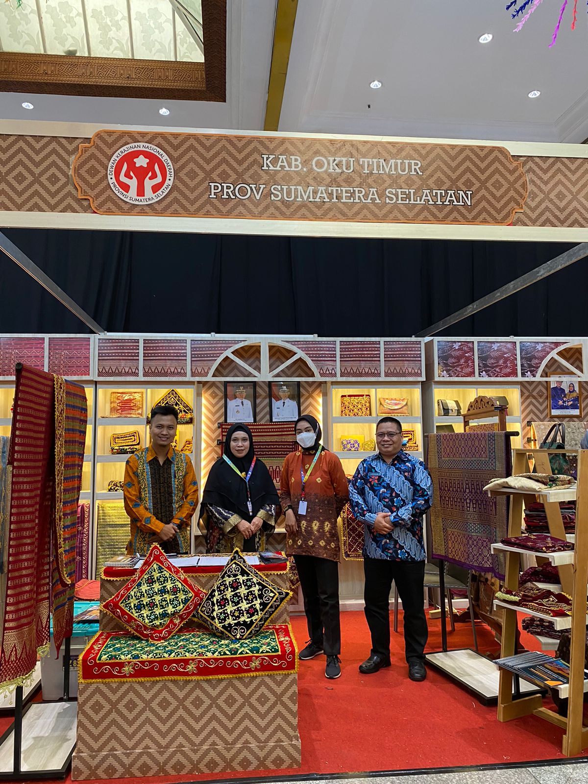 Kenalkan Kain Bidak dan Angkinan Event Pameran Kerajinan Nusantara Kriyanusa JCC