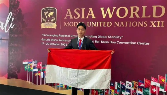 Pelajar OKU Selatan Tembus Ajang Internasional, Wakili UNHCR di AWMUN XII Bali 2025