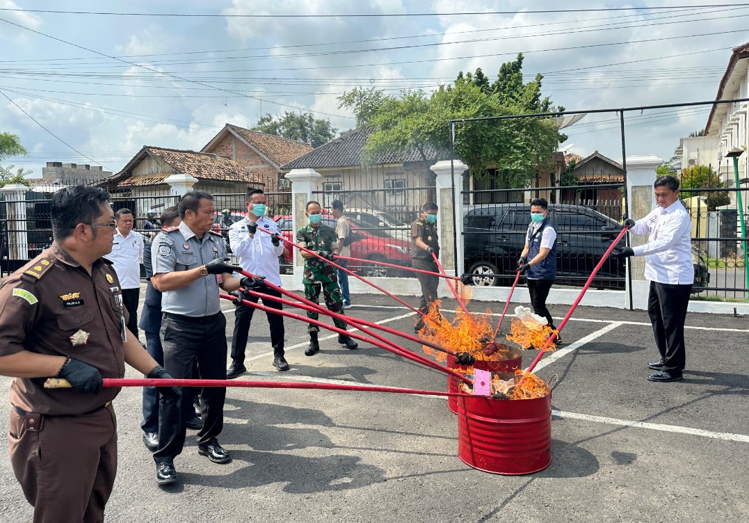 Musnahkan Barang Bukti, Didominansi Kasus Narkoba