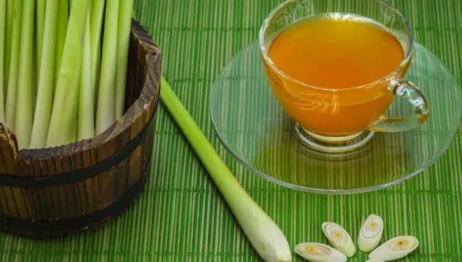 Manfaat Air Rebusan SeraI, Solusi Alami untuk Berbagai Masalah Kesehatan