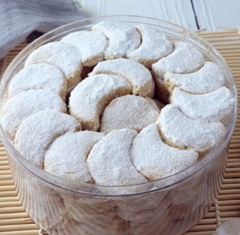 Resep Kue Putri Salju Lumer di Mulut