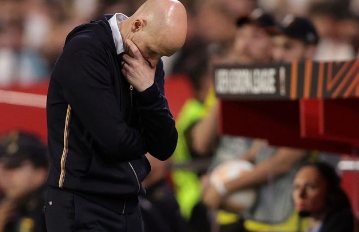 Fans MU Desak Pecat Erik ten Hag