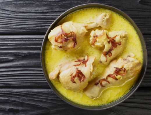 Resep Bumbu Opor Ayam Klasik, Lezat dan Selalu Jadi Favorit Keluarga