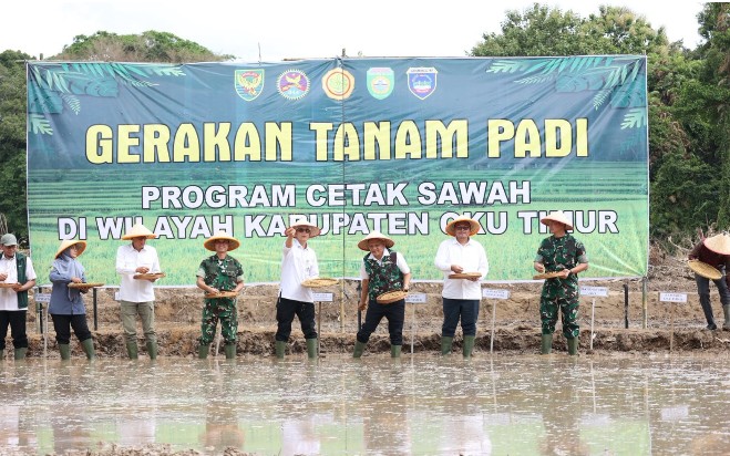 OKU Timur Masuk Empat Besar Nasional Produksi Beras 2025