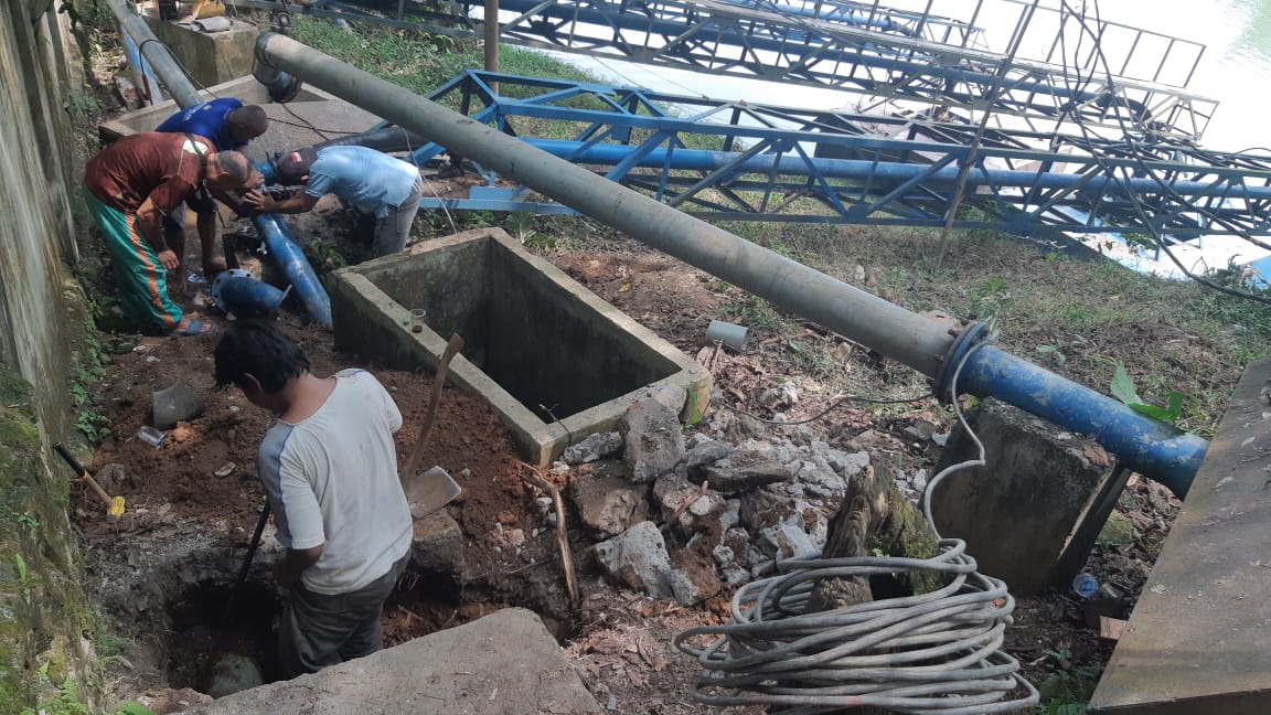 Pipa Intake Pecah, Distribusi Air Bersih Terganggu