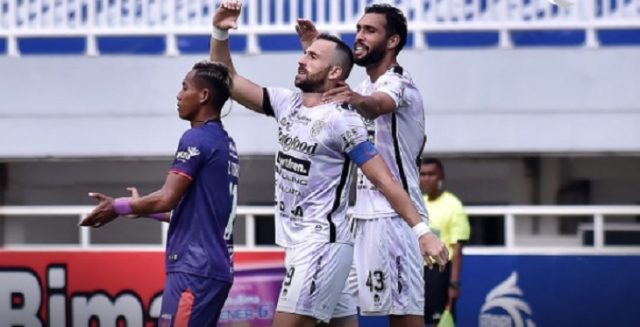 Dua Gola Spaso Bawa Bali United ke Puncak Klasemen