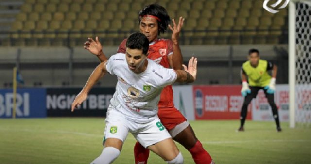 Skor 3-1: PSM Makassar Libas Persebaya