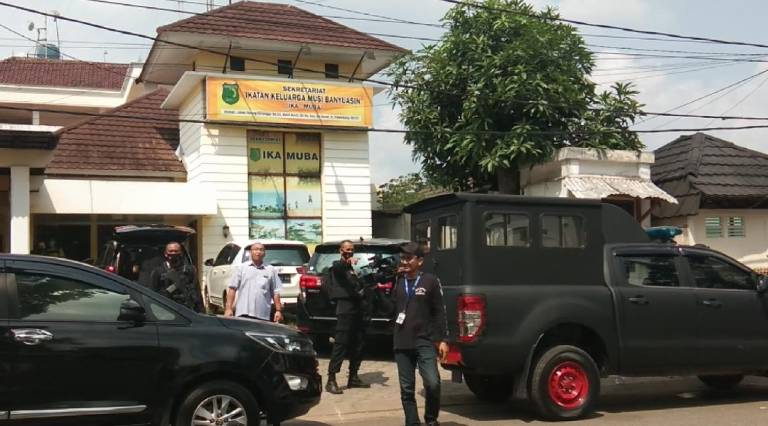 Pasca OTT Dodi, Penyidik KPK Geledah Gedung IKA MUBA