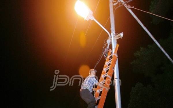 Wow, Tunggakan Lampu Jalan di OKU Capai Rp 2,4 M