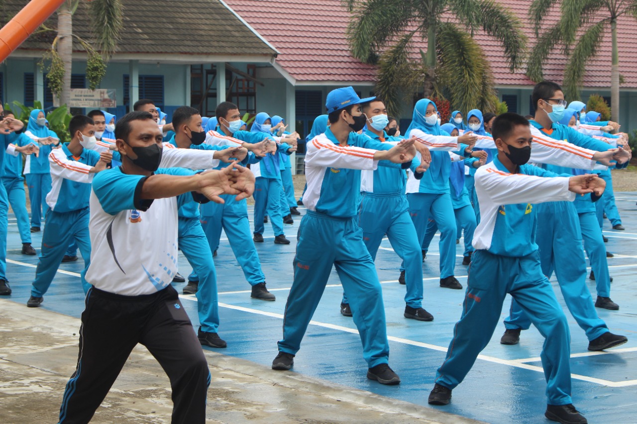 Senam Jantung Sehat Remaja Agar Siswa OKU Sehat