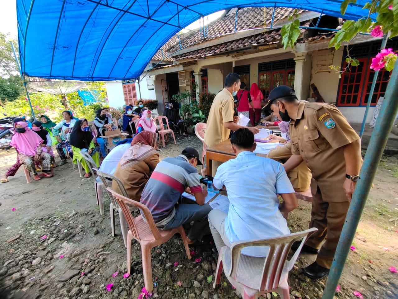 Vaksinasi Sasar Warga 3 Dusun di Desa Batumarta I