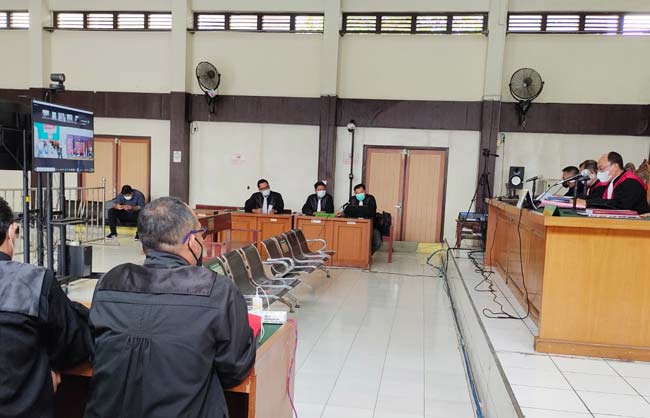 Eksepsi 4 Terdakwa Korupsi Anggota DPRD Muara Enim Ditolak