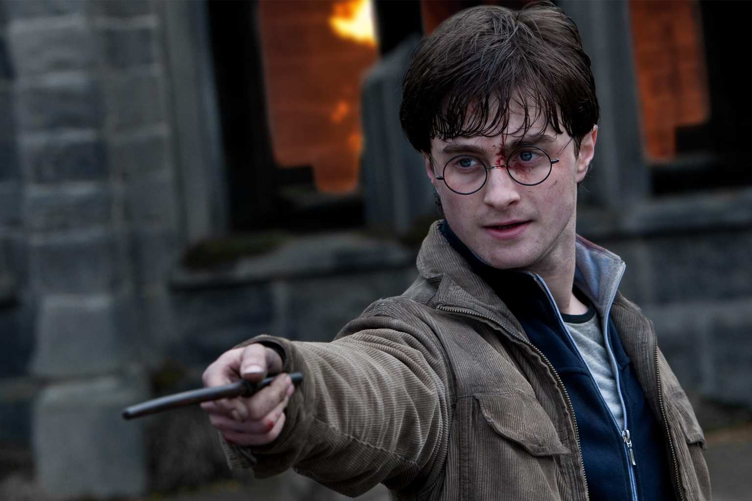 Daniel Radcliffe Enggan Bintangi Film Harry Potter Lagi