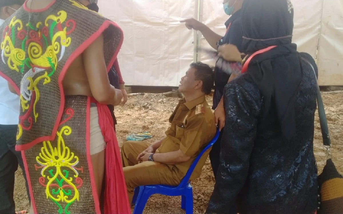 Gubernur Sulteng Rusdy Mastura Pingsan Seusai Ritual di IKN Nusantara