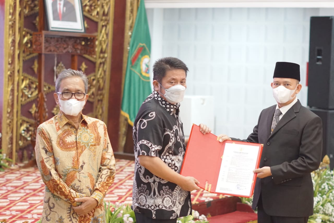 Gantikan H Edward Candra, H Teddy Meilwansyah Jabat Plh Bupati OKU