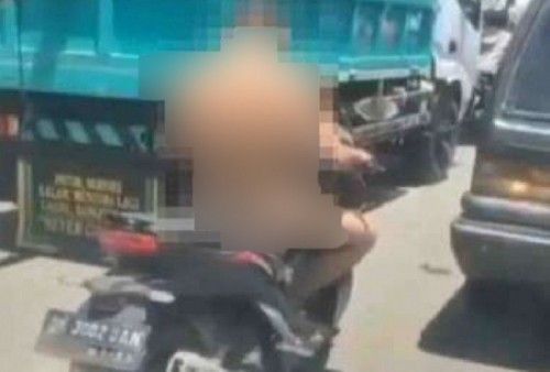 Waduh! Polisi di Bali Naik Motor Tanpa Pakaian