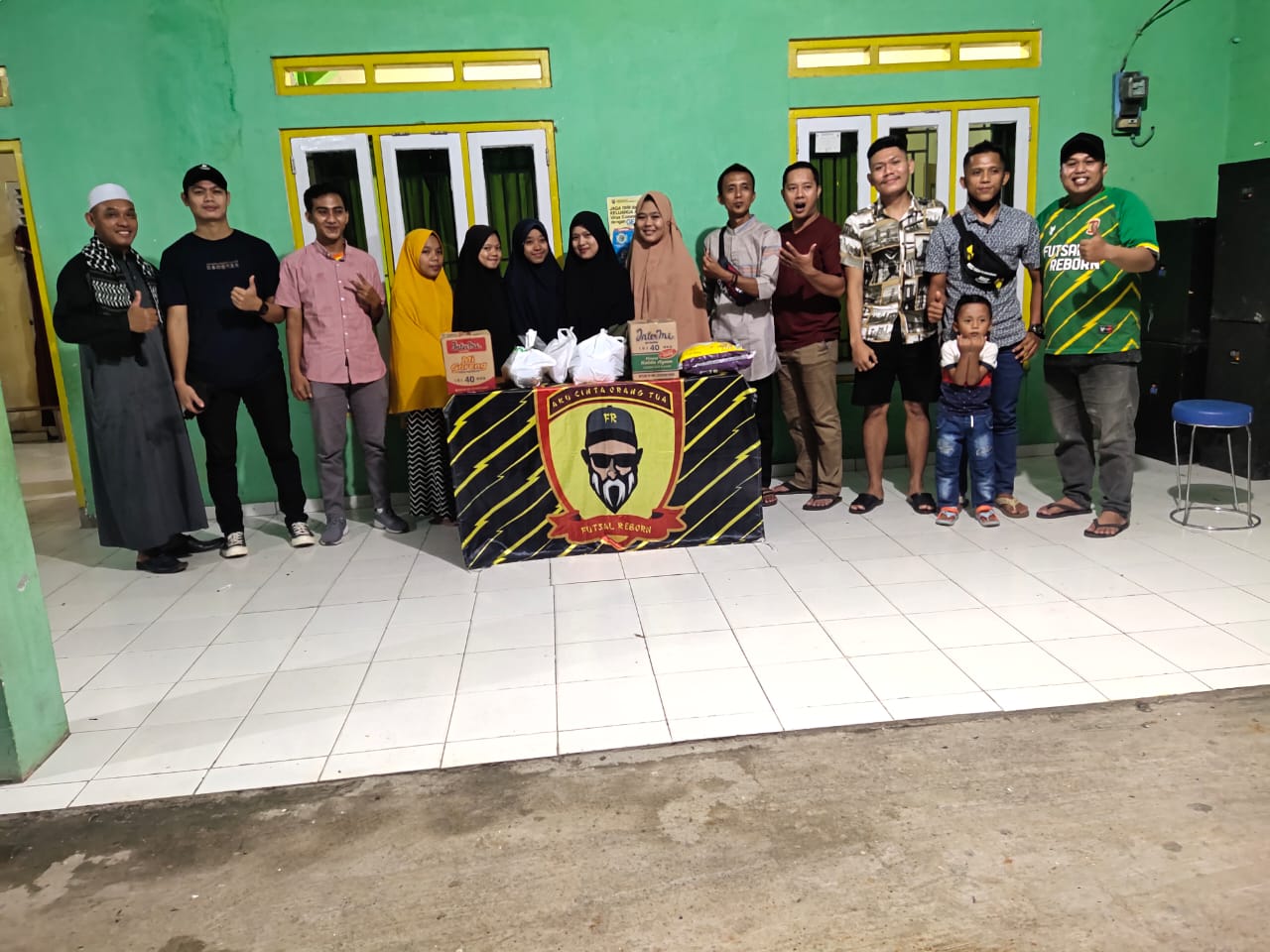 Di Bulan Ramadhan, Futsal Reborn Gelar Bakti Sosial ke Panti Asuhan