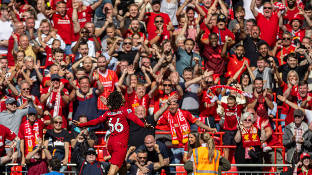 LIGA INGGRIS: Liverpool Pesta 9 Gol di Anfield