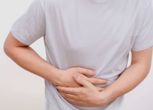 3 Dampak Makan Berlebihan Saat Lebaran, Lansia Perlu Waspada