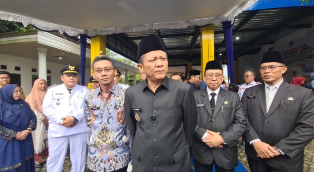 H. Rusman Resmi Dilantik Jadi Pj Sekda OKU Timur