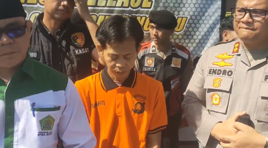Begini Modus Pimpinan Ponpes Al-Iskandariy Baturaja Cabuli Santriwati Hingga Empat Kali