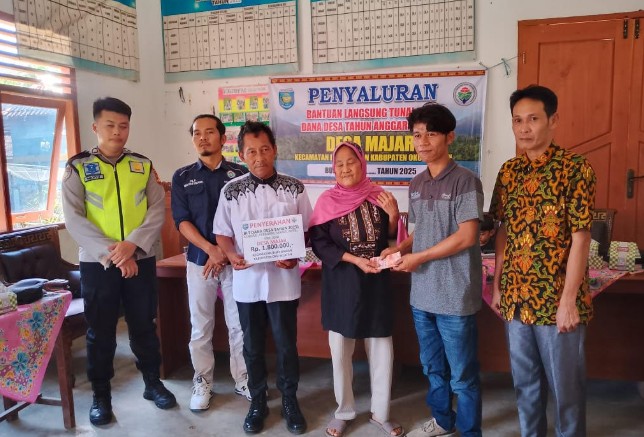 Bagikan Dana BLT untuk Kurangi Beban Ekonomi Masyarakat