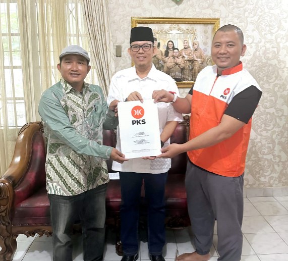 Bawa Jargon “TEMANKU”, PKS Dukung Teddy Meilwansyah Jadi Calon Bupati OKU