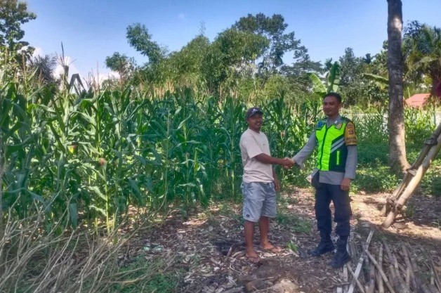 Bhabinkamtibmas Beri Pembinaan Pengelola Ketahanan Pangan