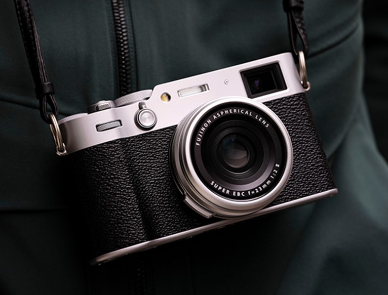 Fujifilm X100VI, Kamera Kompak Premium Berperforma Tinggi Tipe Terbaru yang Bawa Banyak Peningkatan