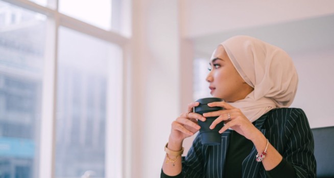 Jangan Salah Kaprah! Risiko Minum Kopi Saat Sahur