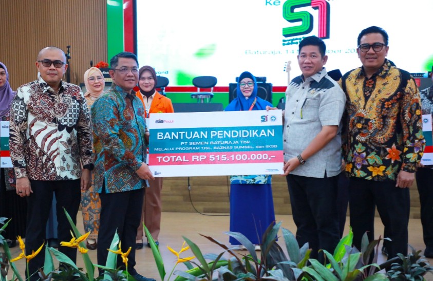 Semen Baturaja Salurkan Bantuan Senilai Rp715,1 Juta di HUT ke – 51 Tahun