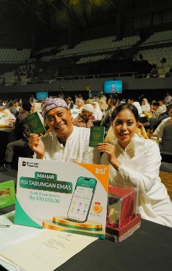 BSI Berikan Mahar Tabungan Emas Melalui Program Nikah Massal