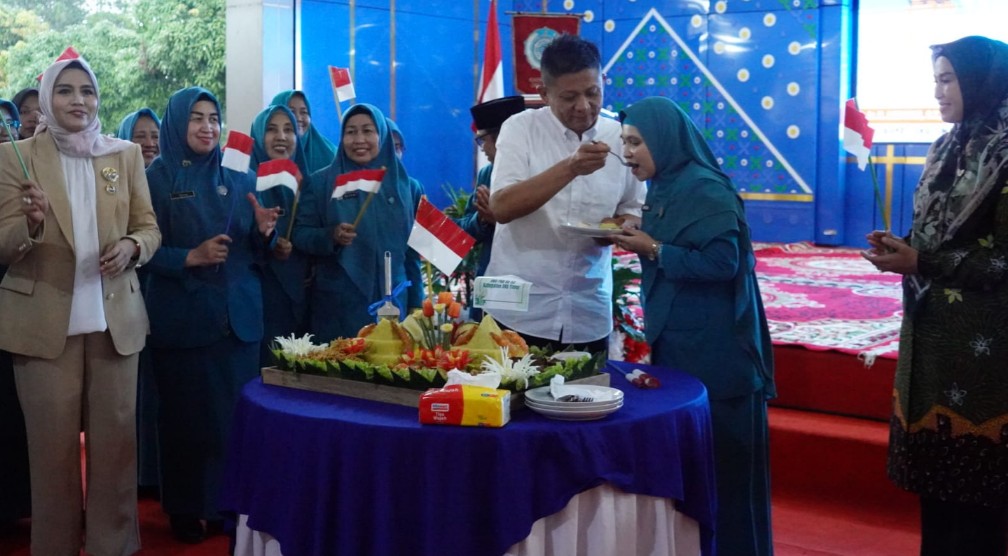 HKG PKK ke-53, Bupati Enos Ajak Kader Perkuat Pemberdayaan Keluarga