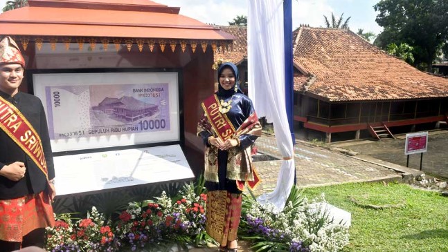 Mengenang Sejarah, Uang Rp10.000 Bergambar Rumah Limas Resmi Jadi Memorabilia