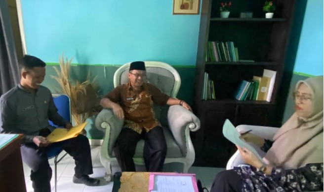 Pastikan Kualitas Layanan KUA, Kemenag OKU Selatan Lakukan Monitoring EWS