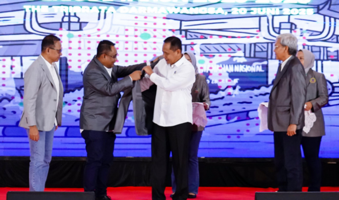 Pengukuhan Sekjen ATR/BPN Jadi Alumni Kehormatan KAPTI