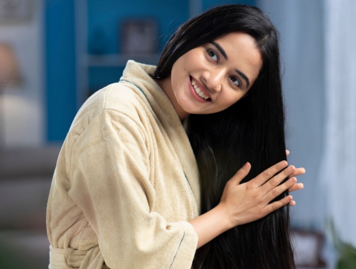 5 Bahan Alami Terbaik untuk Mempercepat Pertumbuhan Rambut