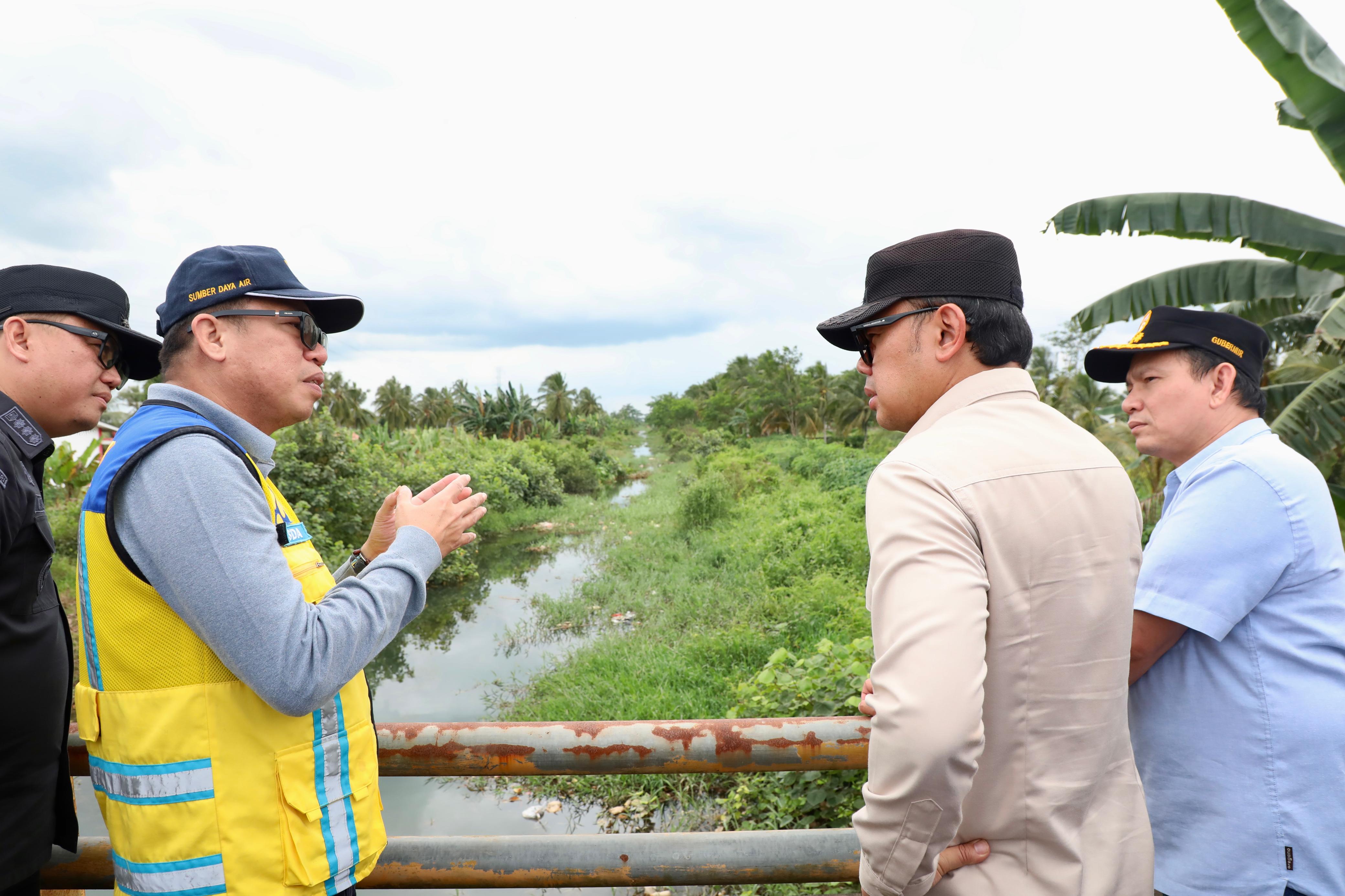 Tinjau Irigasi di Banyuasin, Wamendagri Bima Arya Tegaskan Pentingnya Perbaikan Irigasi untuk Tingkatkan Hasil