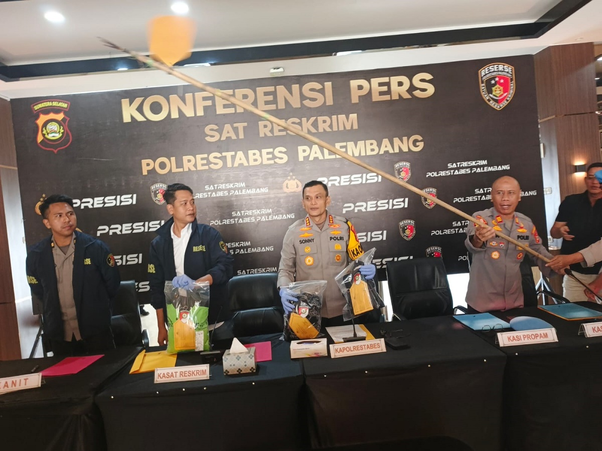 Polisi Buru Pemilik Akun Media Sosial Pemicu Tawuran