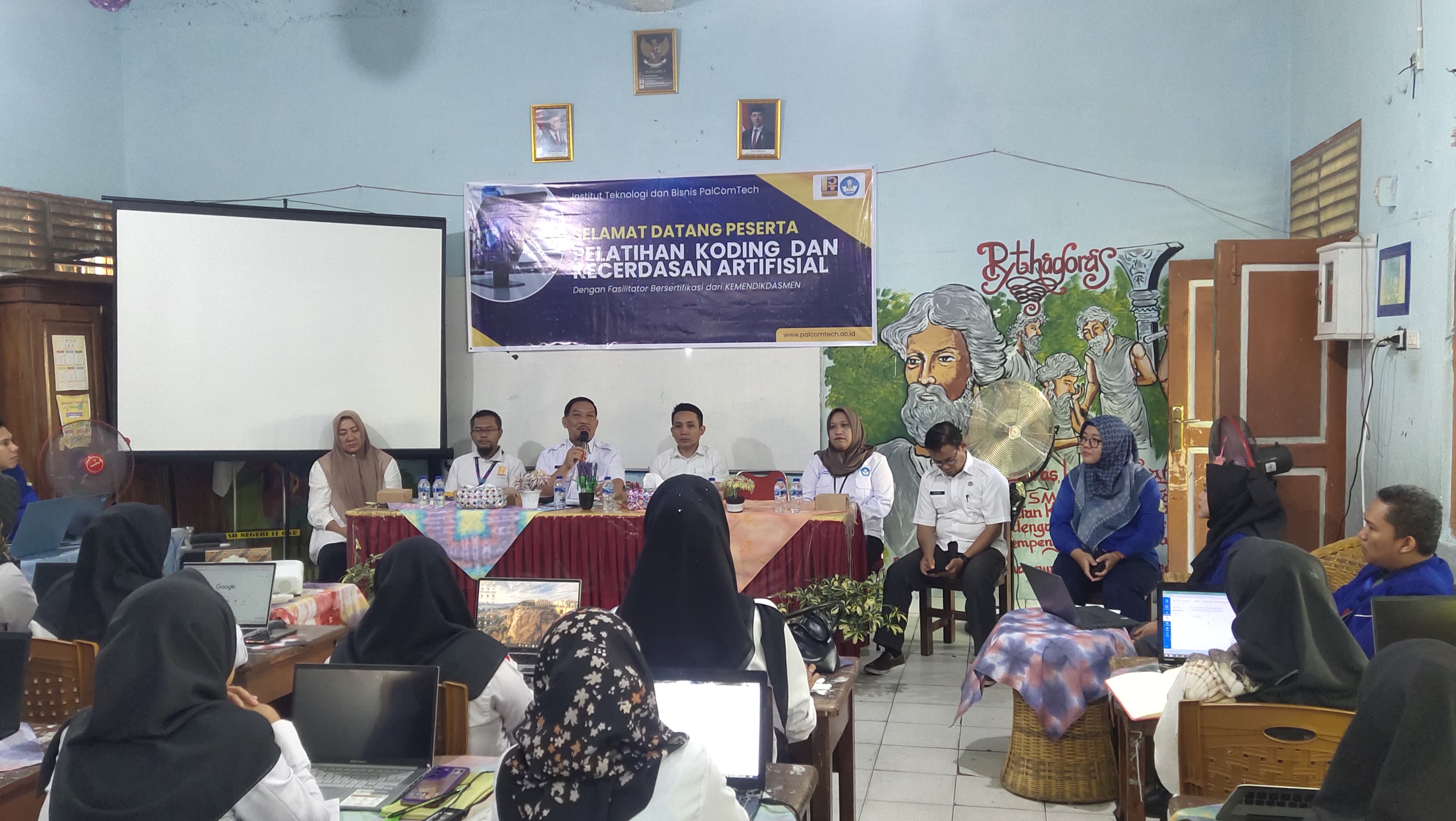 40 Guru SD di OKU Dilatih Pemanfaatan AI dan Belajar Ngoding 