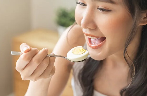 Jangan Berlebihan! Ini 7 Bahaya Konsumsi Protein Terlalu Banyak bagi Tubuh