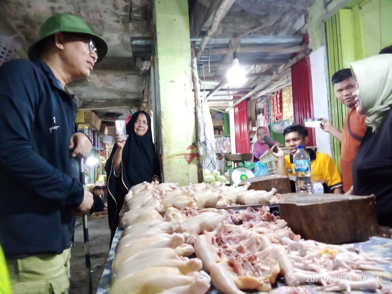 Pj Bupati OKU Operasi Pasar Kendalikan Inflasi, Beras hingga Ayam Naik, Telur Turun 